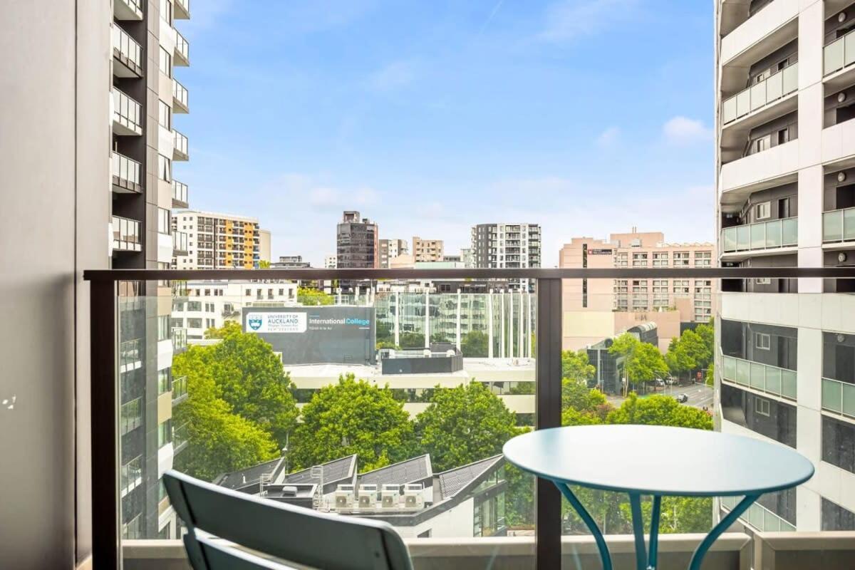 Cosy Two Bedroom Apartment With Balcony Pool And Gym 奥克兰 外观 照片